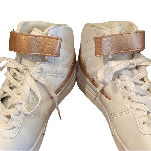 Fila Women's Vulc 13 Color Pop White Gold Hi Top Sneakers 8 - Picture 4 of 6